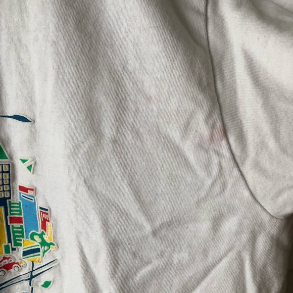 Vintage Hong Kong tee - Picture 2 of 4